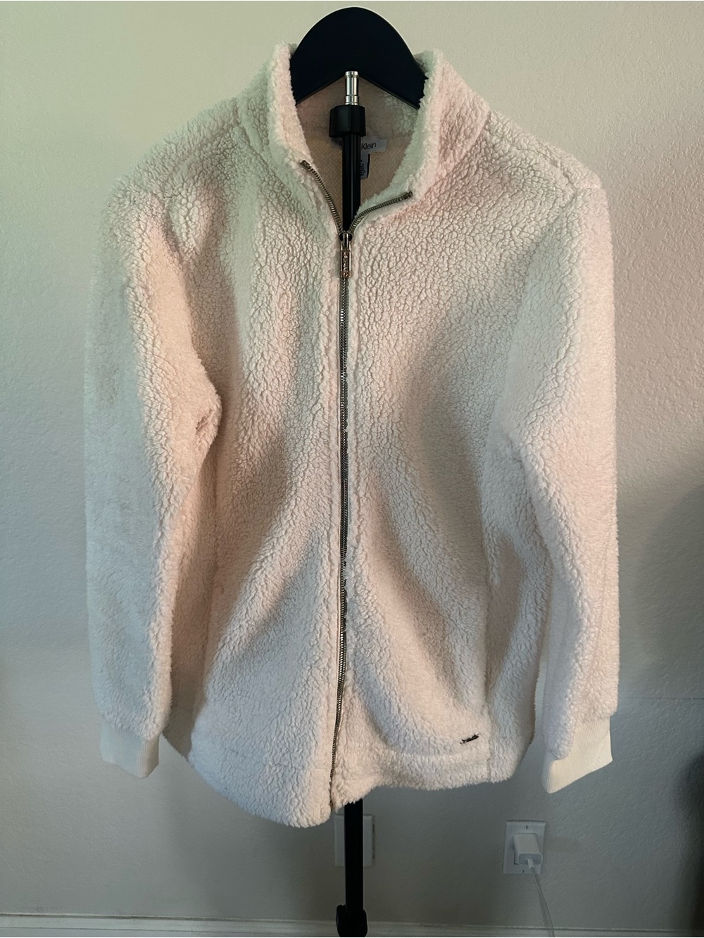 Calvin Klein Plush Full-Zip Teddy Jacket in Cream Size Medium